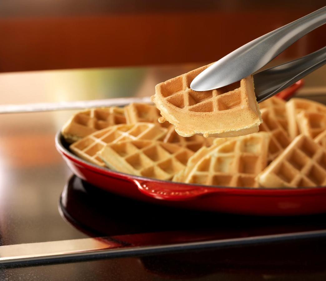 Hyatt Place Jaipur Malviya Nagar Exteriér fotografie A waffle iron
